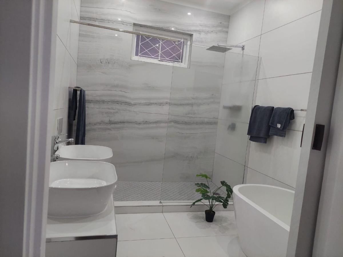 Beautiful Villa - Scottburgh, Durban Екстер'єр фото